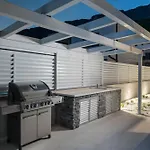 Krilo Hotel