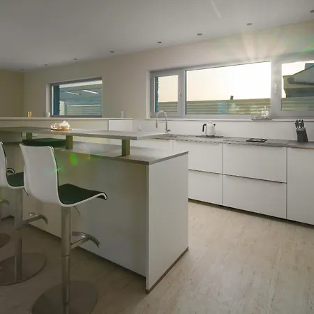 Hotel Krilo Jesenice (Split-Dalmatia)