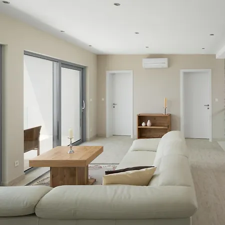 Hotel Krilo *