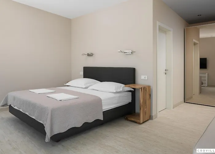 Krilo Ξενοδοχείο Jesenice (Split-Dalmatia)